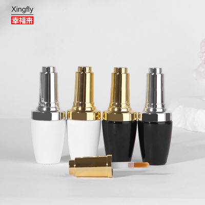14 ml butelki lakieru do paznokci